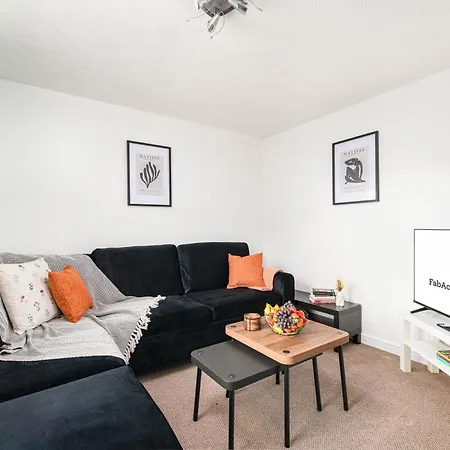 Appartement New Comfy 2bed-2bath-flat-parking-by Fabaccommodation *